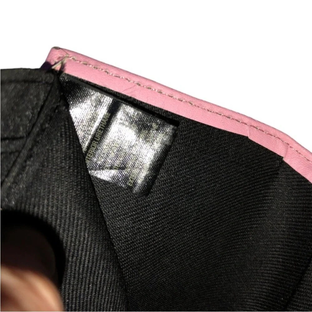 fossil new un used baby soft pink LEATHER quad fold card wallet credit c…